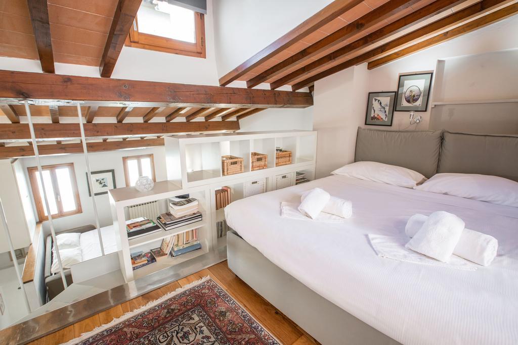 Bohemienne Penthouse Lejlighed Firenze Eksteriør billede